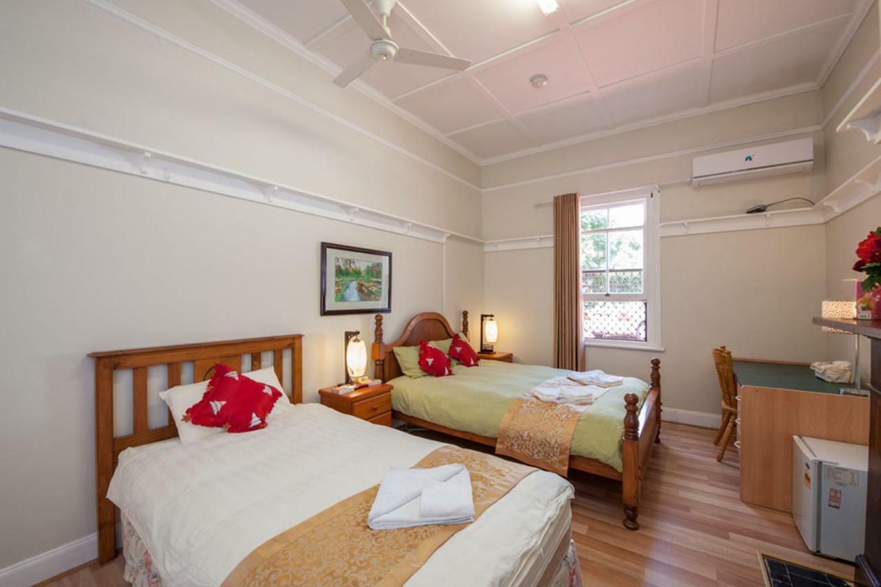 Pure Land Guest House トゥーンバ エクステリア 写真