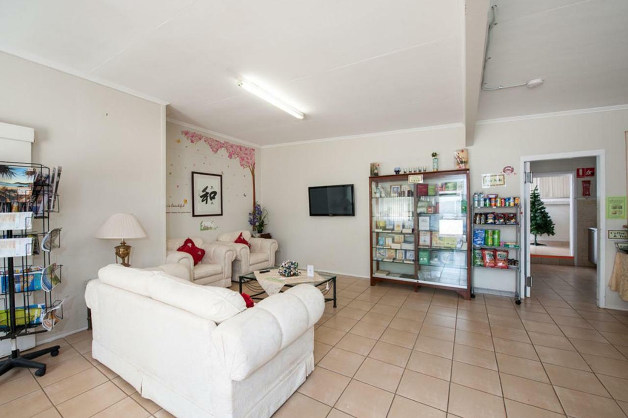 Pure Land Guest House トゥーンバ エクステリア 写真