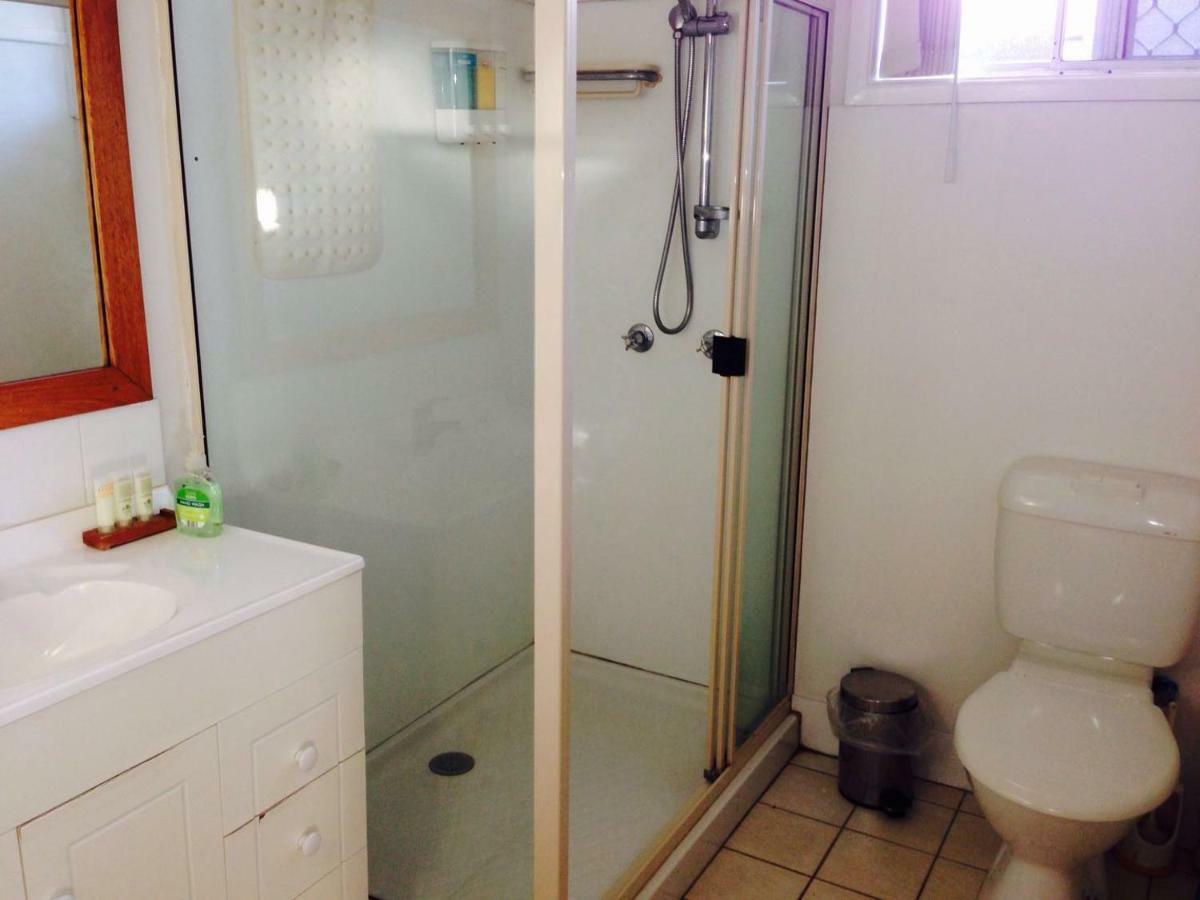 Pure Land Guest House トゥーンバ エクステリア 写真