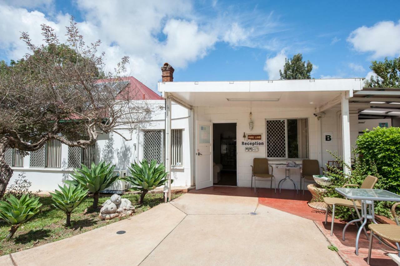 Pure Land Guest House トゥーンバ エクステリア 写真